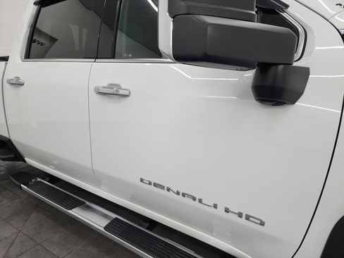 Used 2022 GMC Sierra 3500 Denali w/ Denali Ultimate Package image 31