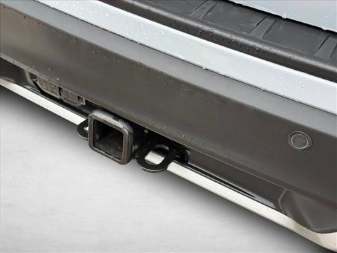 Used 2025 Ford Explorer Platinum w/ LUX Leather Package image 9