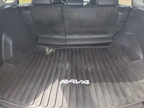 Used 2021 Toyota RAV4 XLE Premium AWD/4WD image 34