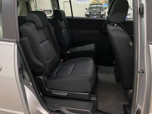 Used 2008 MAZDA MAZDA5 Sport FWD image 16