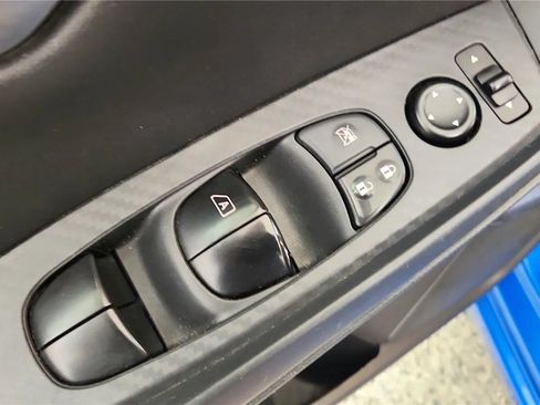 Used 2024 Nissan Sentra SV FWD image 31