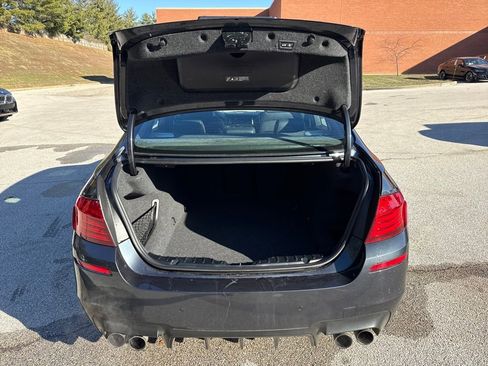 Used 2016 BMW M5 image 26