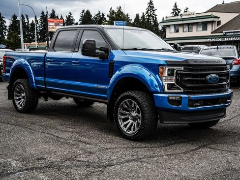 Used 2020 Ford F350 Platinum w/ FX4 Off-Road Package AWD/4WD image 4