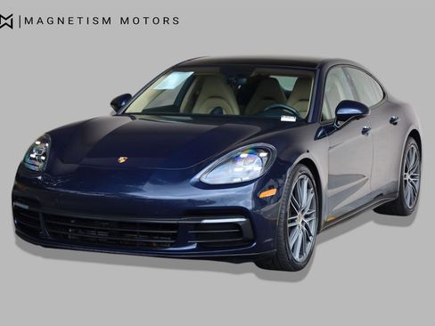 Used 2019 Porsche Panamera 4 AWD/4WD image 5