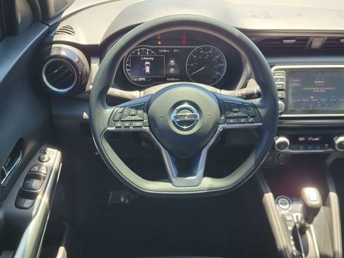 Used 2020 Nissan Kicks SV FWD image 12