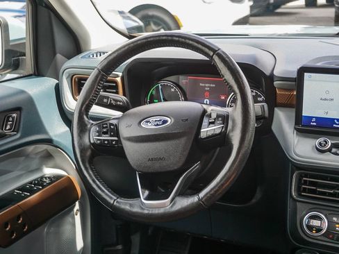 Used 2022 Ford Maverick Lariat w/ Lariat Luxury Package FWD image 17