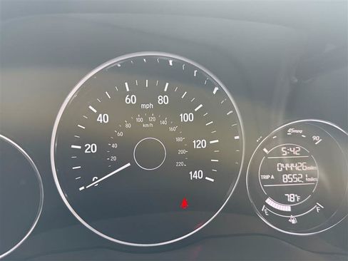 Used 2017 Honda HR-V EX-L image 12