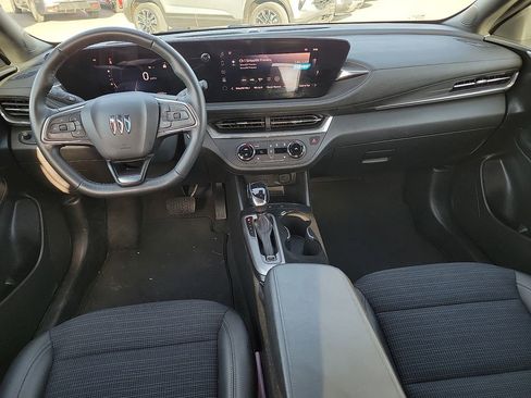 Used 2024 Buick Envista Preferred w/ Convenience I Package image 17