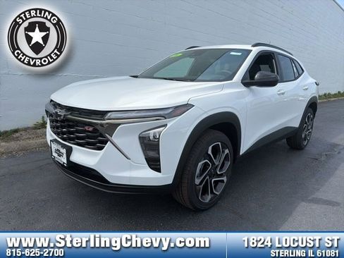 New 2026 Chevrolet Trax RS FWD image 1