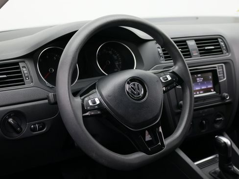 Used 2016 Volkswagen Jetta S FWD image 8