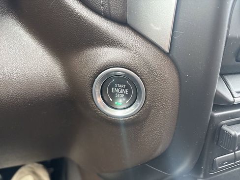 Used 2021 Chevrolet Silverado 1500 LTZ image 25