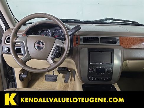 Used 2008 GMC Sierra 1500 SLT w/ SLT Preferred Package image 10