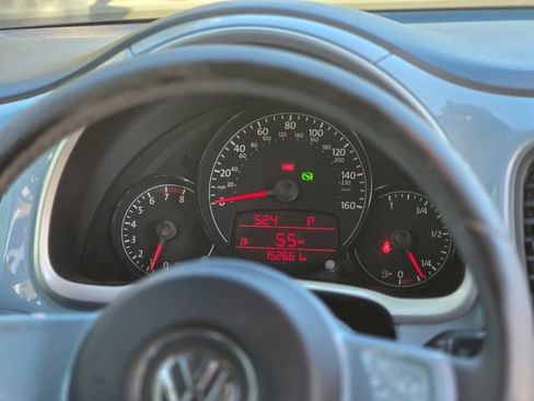 Used 2012 Volkswagen Beetle 2.5 FWD image 40