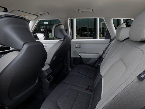 New 2027 Kia Seltos S FWD image 18
