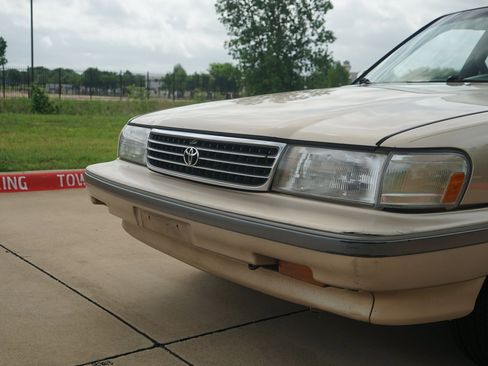 Used 1991 Toyota Cressida RWD image 26
