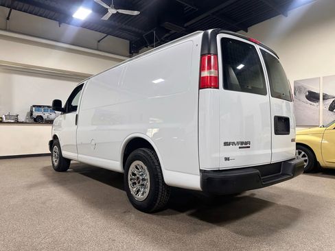 Used 2013 GMC Savana 1500 AWD image 14