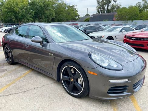 Used 2015 Porsche Panamera S RWD image 7
