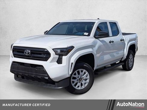 Used 2024 Toyota Tacoma SR image 1