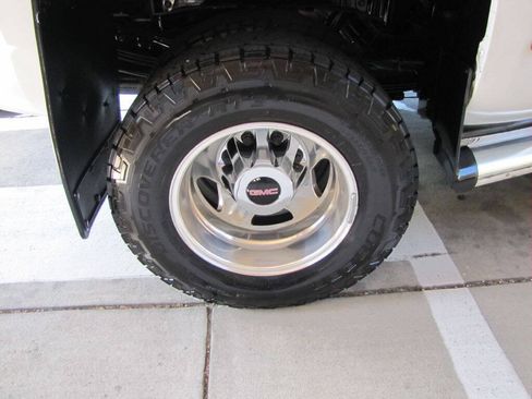 Used 2015 GMC Sierra 3500 Denali AWD/4WD image 27
