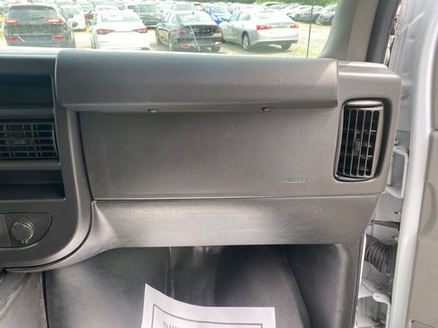 Used 2020 Chevrolet Express 2500 LS w/ Driver Convenience Package image 33