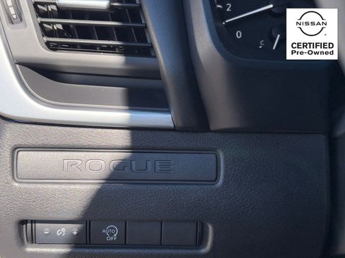 Certified 2023 Nissan Rogue S image 29