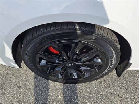 Used 2022 Chevrolet Malibu LT image 18