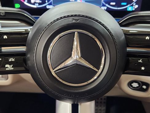 Used 2024 Mercedes-Benz GLS 450 4MATIC image 50