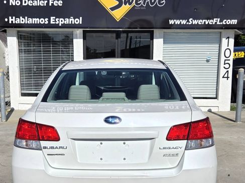 Used 2014 Subaru Legacy 2.5i AWD/4WD image 12