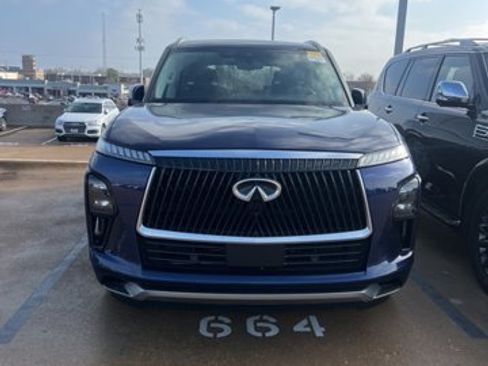 Certified 2025 INFINITI QX80 Sensory image 1