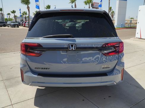New 2026 Honda Odyssey Sport-L image 6
