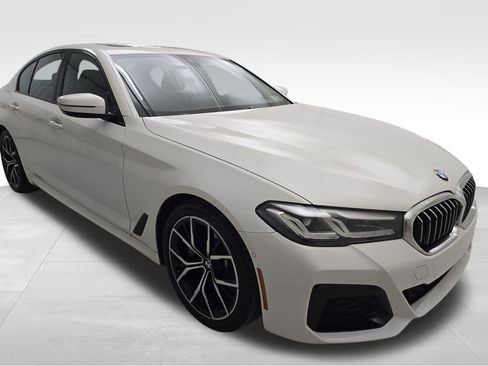 Certified 2022 BMW 530i xDrive 530i xDrive w/ M Sport Package image 2