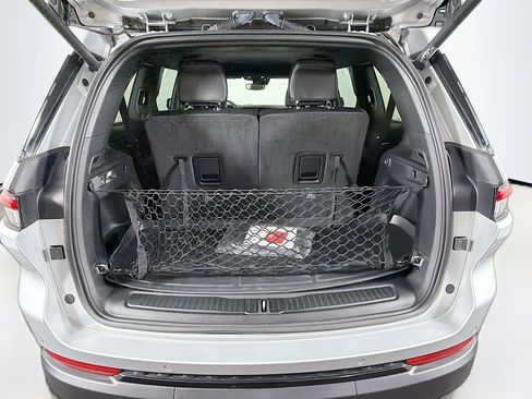 Used 2023 Jeep Grand Cherokee L Laredo image 26