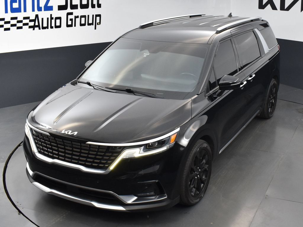 Used 2022 Kia Carnival SX FWD image 9