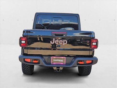 New 2025 Jeep Gladiator Mojave w/ Safety Group image 8