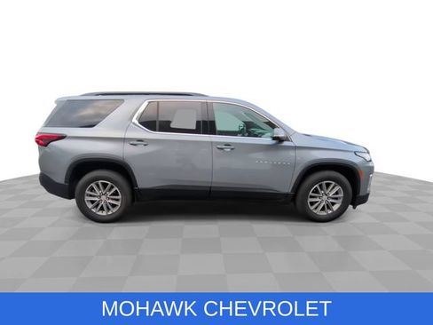 Used 2024 Chevrolet Traverse LT AWD/4WD image 9