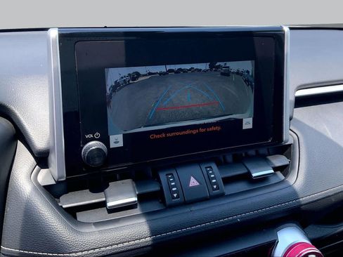 Used 2025 Toyota RAV4 XLE Premium FWD image 27