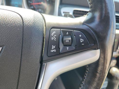 Used 2015 Chevrolet Camaro LT RWD image 27