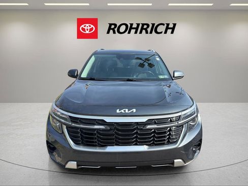 Used 2024 Kia Seltos S AWD/4WD image 2
