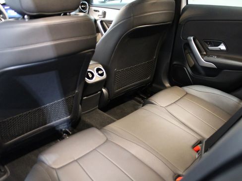 Used 2019 Mercedes-Benz A 220 A 220 image 14