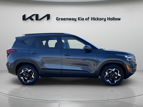 New 2026 Kia Seltos S image 9