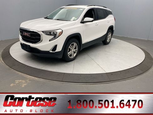 Used 2020 GMC Terrain SLE w/ Driver Convenience Package AWD/4WD image 1