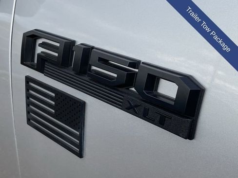 Used 2017 Ford F150 XLT w/ Equipment Group 302A Luxury AWD/4WD image 9