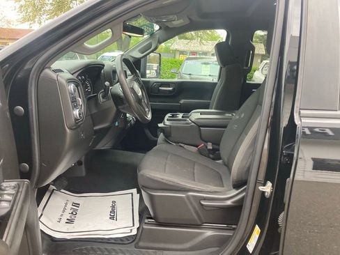 Certified 2022 GMC Sierra 2500 Pro w/ Convenience Package AWD/4WD image 15