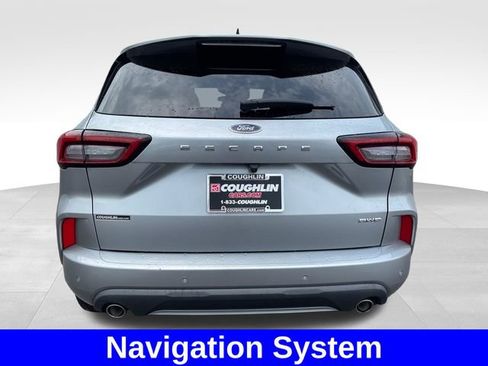 Used 2023 Ford Escape ST-Line Select w/ Tech Pack #2 AWD/4WD image 4