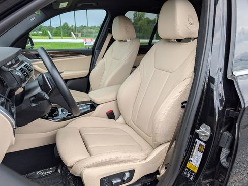 Used 2021 BMW X3 xDrive30i w/ Convenience Package AWD/4WD image 14