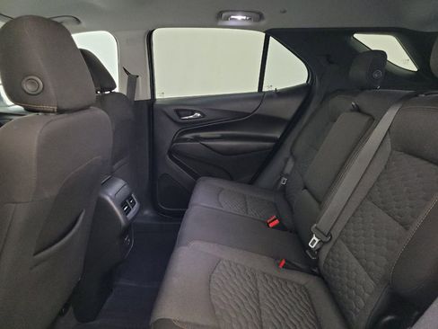 Used 2020 Chevrolet Equinox LT FWD image 18