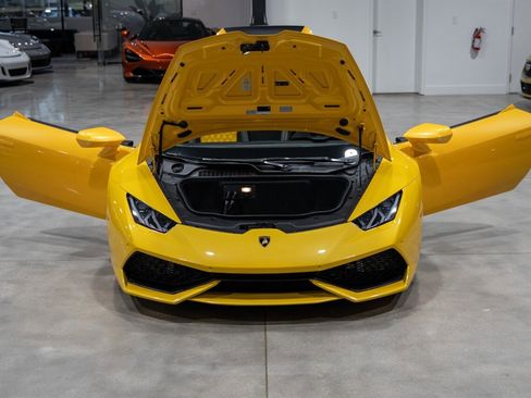 Used 2016 Lamborghini Huracan LP 610-4 image 38