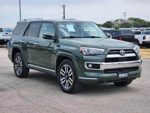 Used 2022 Toyota 4Runner Limited RWD image 3