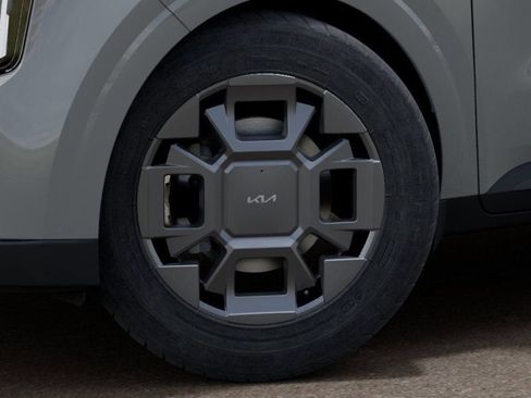 New 2026 Kia Carnival EX image 9