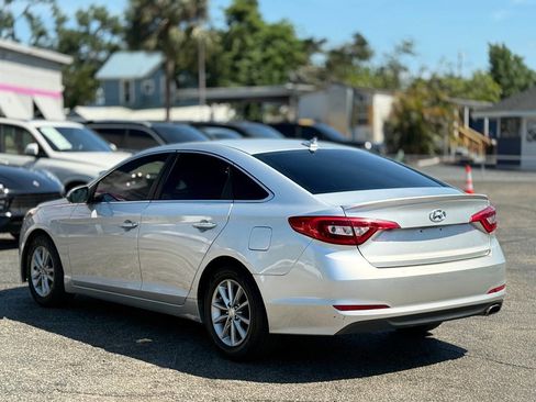 Used 2017 Hyundai Sonata SE image 5